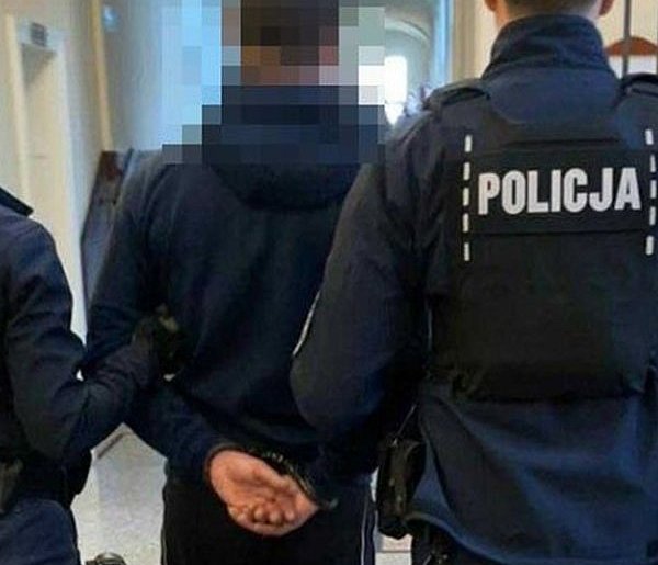 Cała gama narkotyków w mieszkaniu w Głogowie. Para zatrzymana [FOTO]-178392