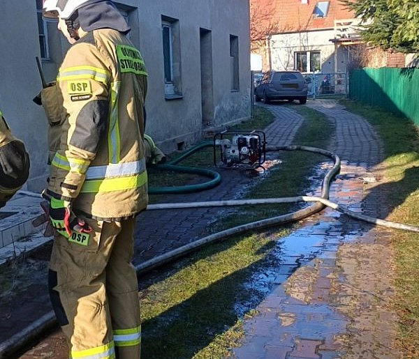 Zalało w Kromolinie pod Głogowem. Pracowita niedziela strażaków-179083