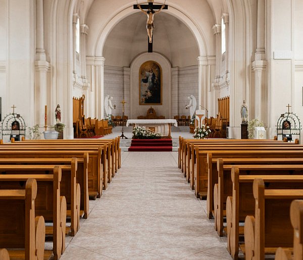 Miliony na Kościół w 2026 roku. Państwo co roku dokłada do duchownych-179216