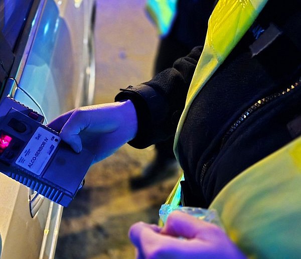 Pijany w sztok za kierownicą! 34-latek trafił do aresztu