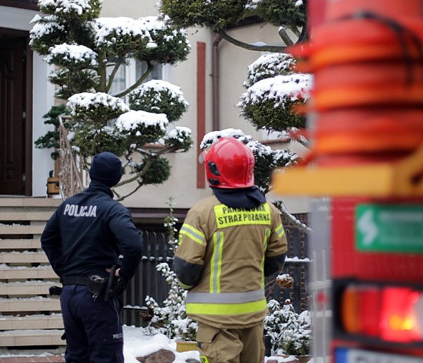 Pożar na poddaszu domu w Głogowie. Szybka reakcja zapobiegła tragedii