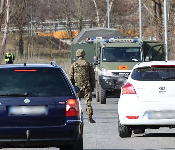 Znów niewybuchy w Głogowie. Saperzy w akcji [FOTO]