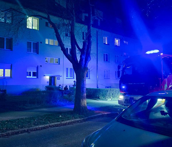 Strażacy i ratownicy pędzili na sygnale! Dwie osoby z objawami zatrucia