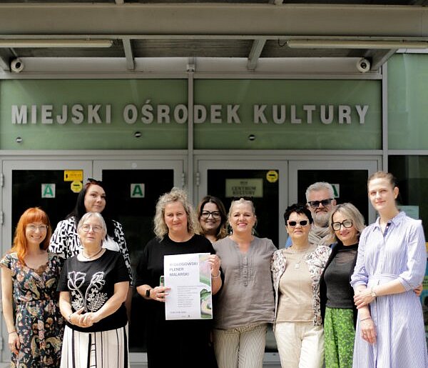 Pędzle w ruch. Artyści z całej Polski tworzą w Głogowie