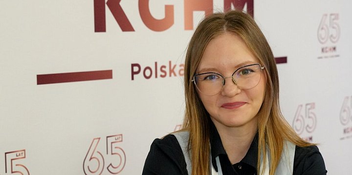 Przyszła pani psycholog ściga się teraz Mercedesem