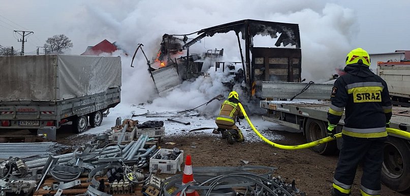 Pożar w Serbach. Kłęby dymu i akcja strażaków [FOTO]
