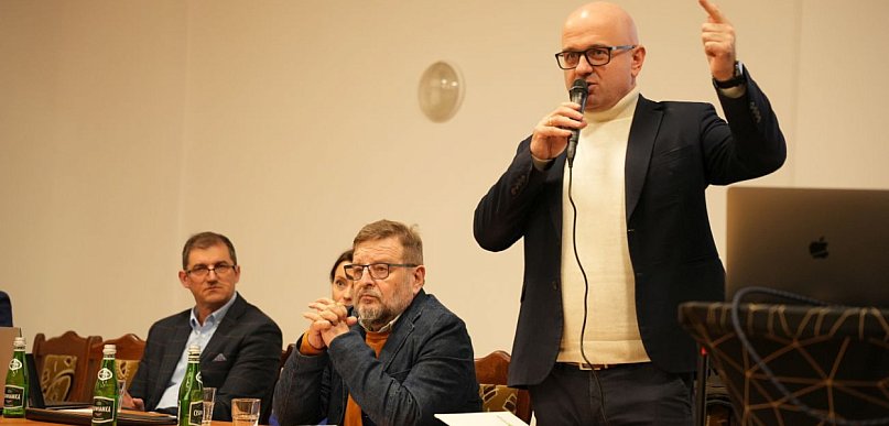 Inwestor chce wybudować Hub Energetyczny Radwanice. Spotkał się z ludźmi [FOTO]