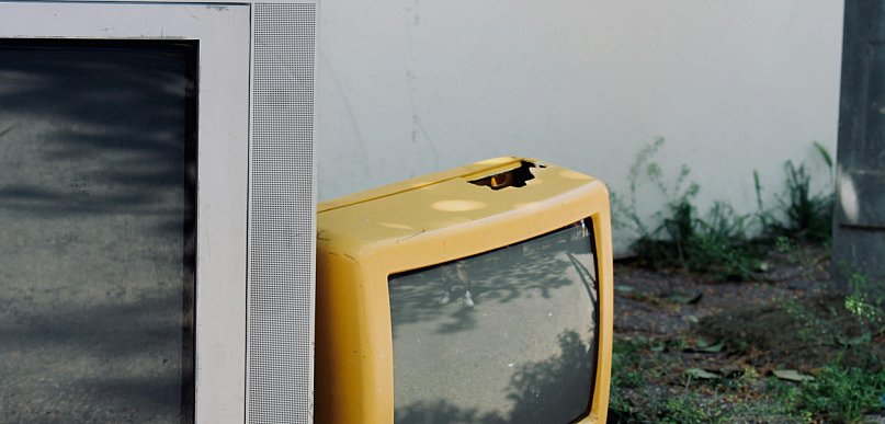 Odbiór elektroodpadów – szkodliwość elektrośmieci i ich podział