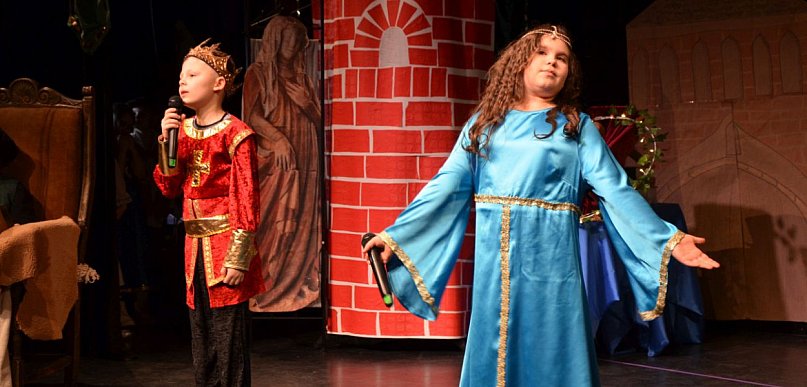 Udany debiut dzieci w głogowskim teatrze [FOTO]