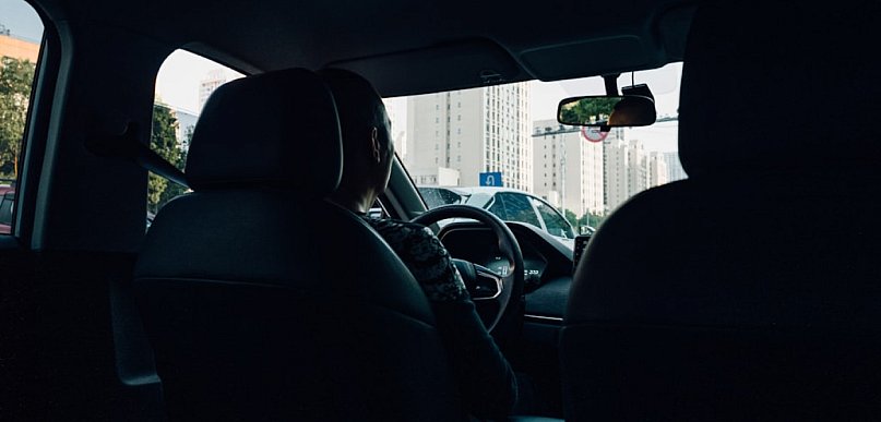 Gdzie znaleźć informacje na temat mandatów w Głogowie?