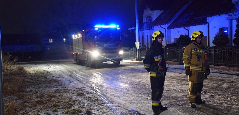 Straż pożarna na sygnale pojechała na osiedle domków