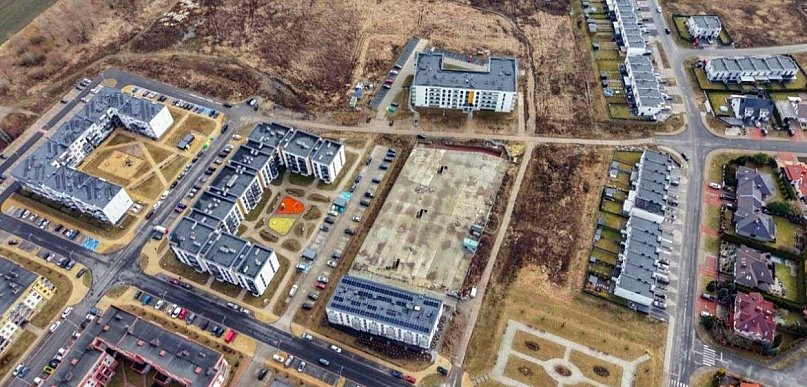 [WIDEO] Drogowa rewolucja w Głogowie. Asfalt zamiast błota