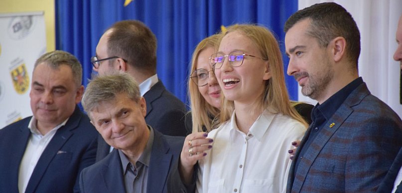 [FOTO] 17 – letnia Patrycja z Głogowa wygrała prawko w konkursie konsumenckim