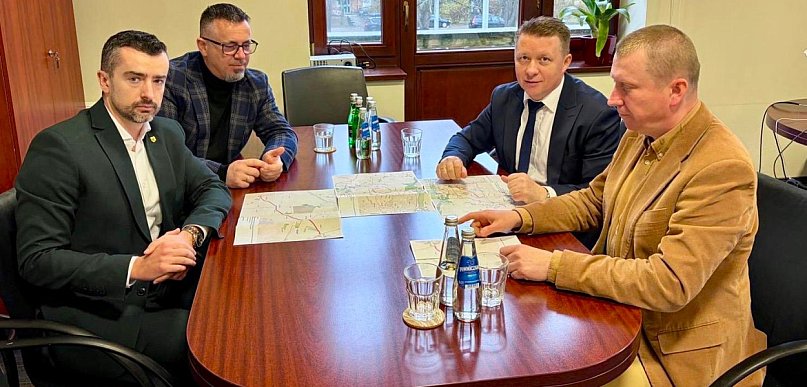 Rozmowy o ścieżce rowerowej przy DK12. Samorządowcy zabiegają o spójne połączenie