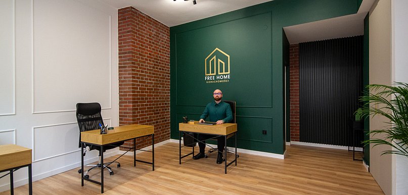 Dekada w Głogowie, Osobowość Roku i nowe biuro na starówce.