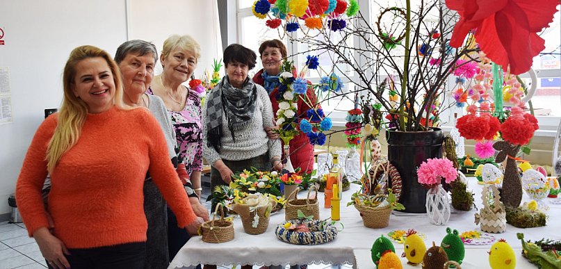 Ale jaja, haftowane! W bibliotece w Głogowie czeka niespodzianka