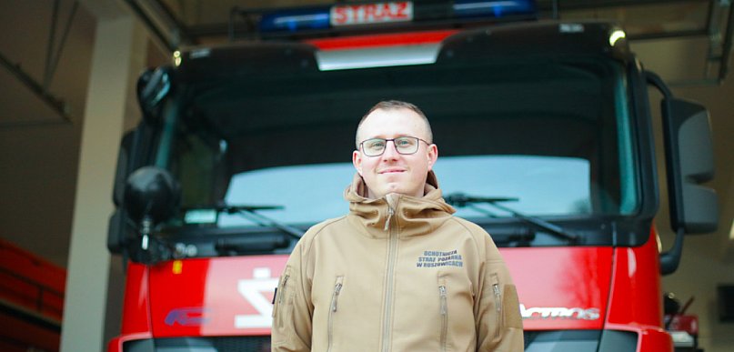 [WIDEO] Pokoleniowa zmiana! Nowy wóz zastępuje wysłużonego Jelcza