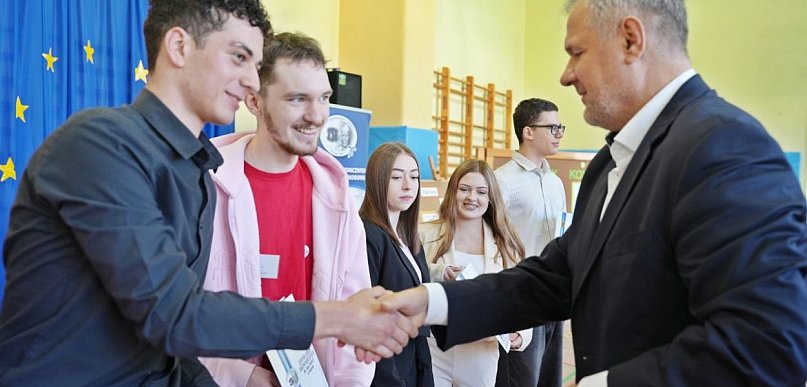 Nowe pokolenie uczy się biznesu. Dziś w Głogowie nagrody dla najlepszych [FOTO]