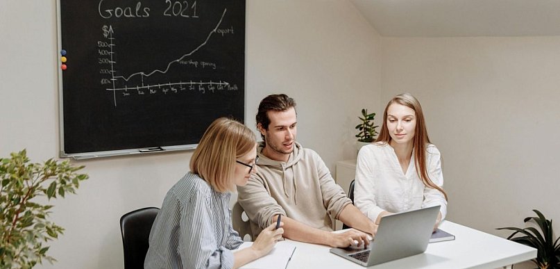 Presja czasu, procedury, odpowiedzialność. Tego nie da się zastąpić samą technolog