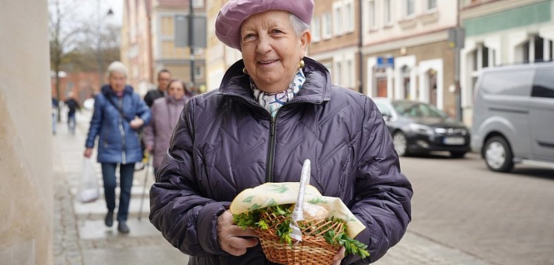 Z koszyczkiem do Mikołaja. W Głogowie z gustem i tradycyjnie [FOTO]