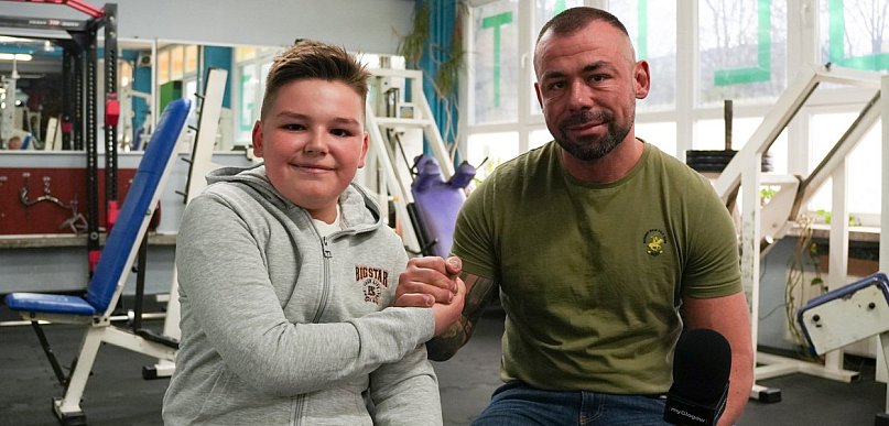 [WIDEO] Górnik z Głogowa wchodzi do sportowej klatki