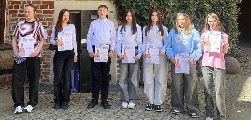 Ava Kruszewska  z gminy Głogów na podium konkursu o zabytkach ziemi głogowskiej