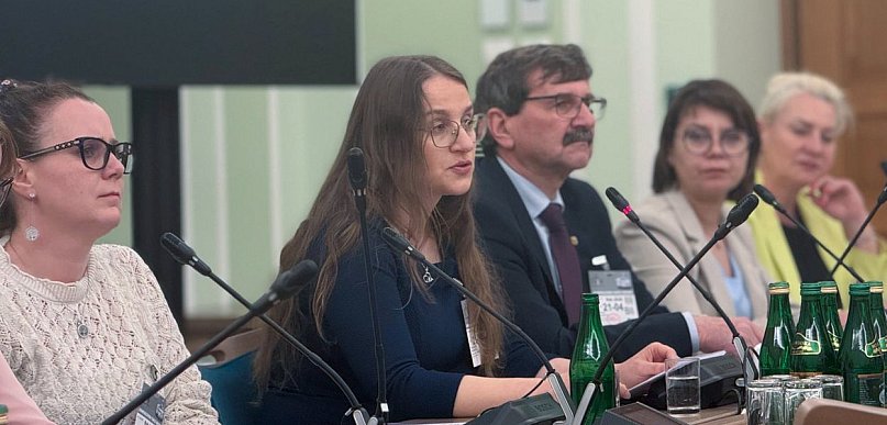 Hołownia po posiedzeniu: Zdrowie psychiczne dzieci wymaga dalszej debaty