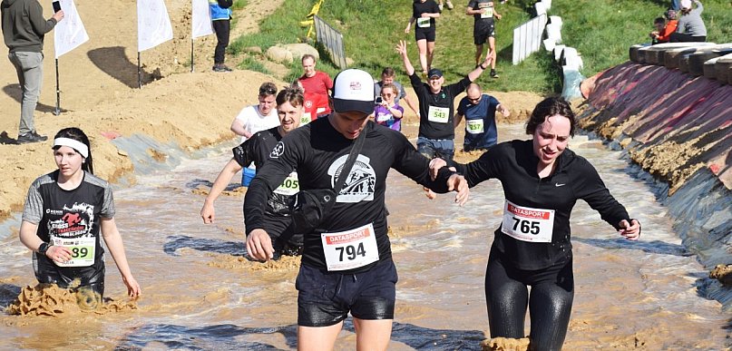 [FOTO] 520 śmiałków na trasie bez litości. Głogowski Cross Straceńców dał w kość