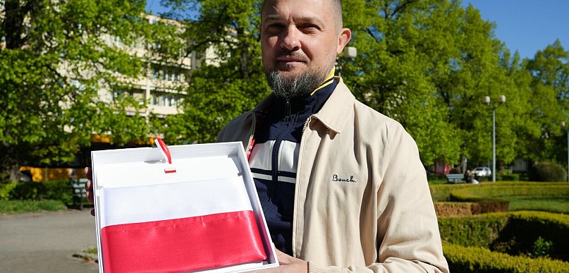 [WIDEO] Patriotyzm, który widać. Marciszak: Święto flagi znaczy więcej niż myślisz