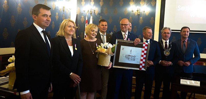 Wzruszające chwile! Głogowianie dostali medale od Prezydenta RP