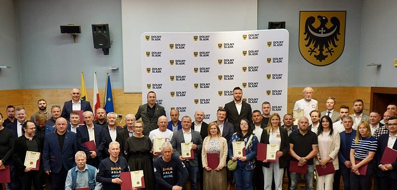 Pszczoły pod ochroną regionu. Milion złotych dla pszczelarzy