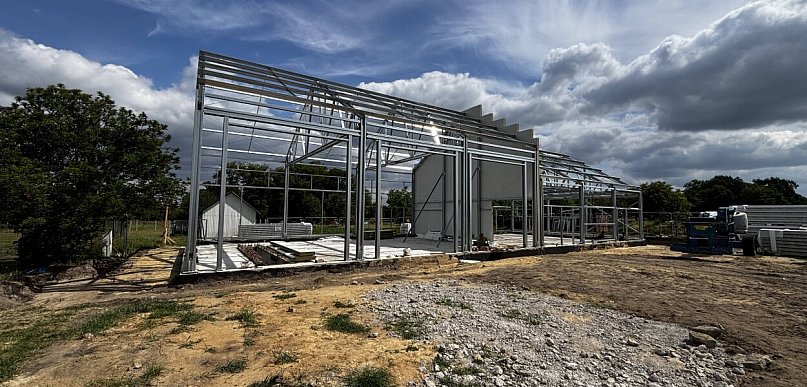 Centrum operacyjne rośnie w oczach. Budują je w Dobrzejowicach