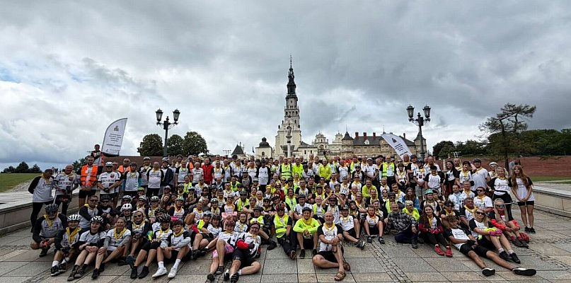 Dotarli na Jasną Górę! Już 15. raz na rowerach