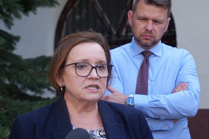 Anna Zalewska w Głogowie. Ostro o wiatrakach