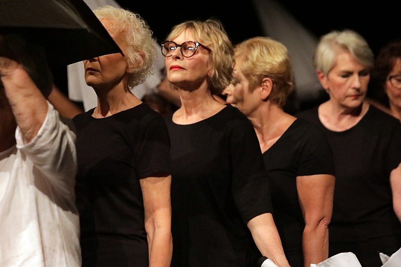 Spektakl słuchaczy Uniwersytetu Trzeciego Wieku