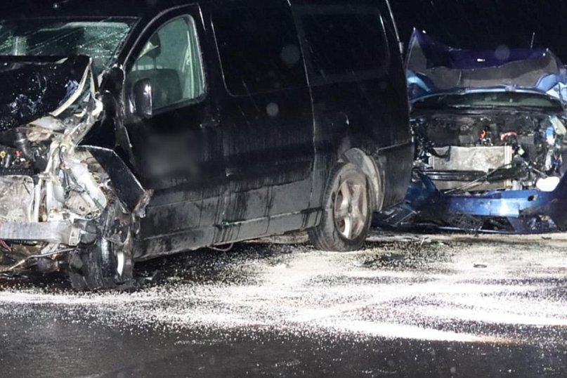 Kolizja z udziałem karawanu