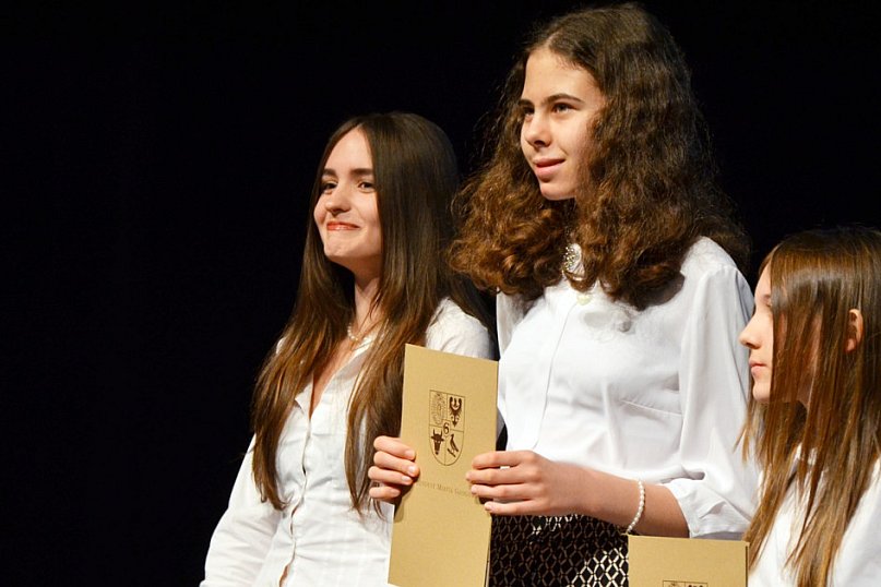 Wręczenie stypendiów naukowych prezydenta, część 1