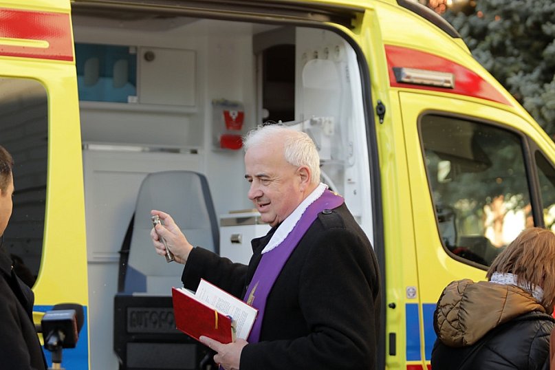 Nowa karetka dla mieszkańców Głogowa i powiatu