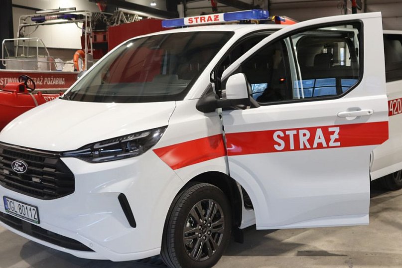 Nowy wóz strażaków w Głogowie