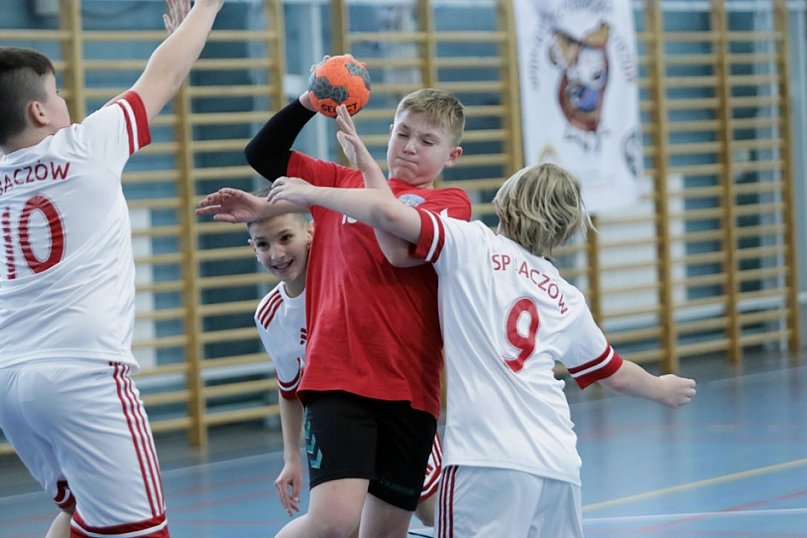 Dzieci rywalizowały na parkiecie