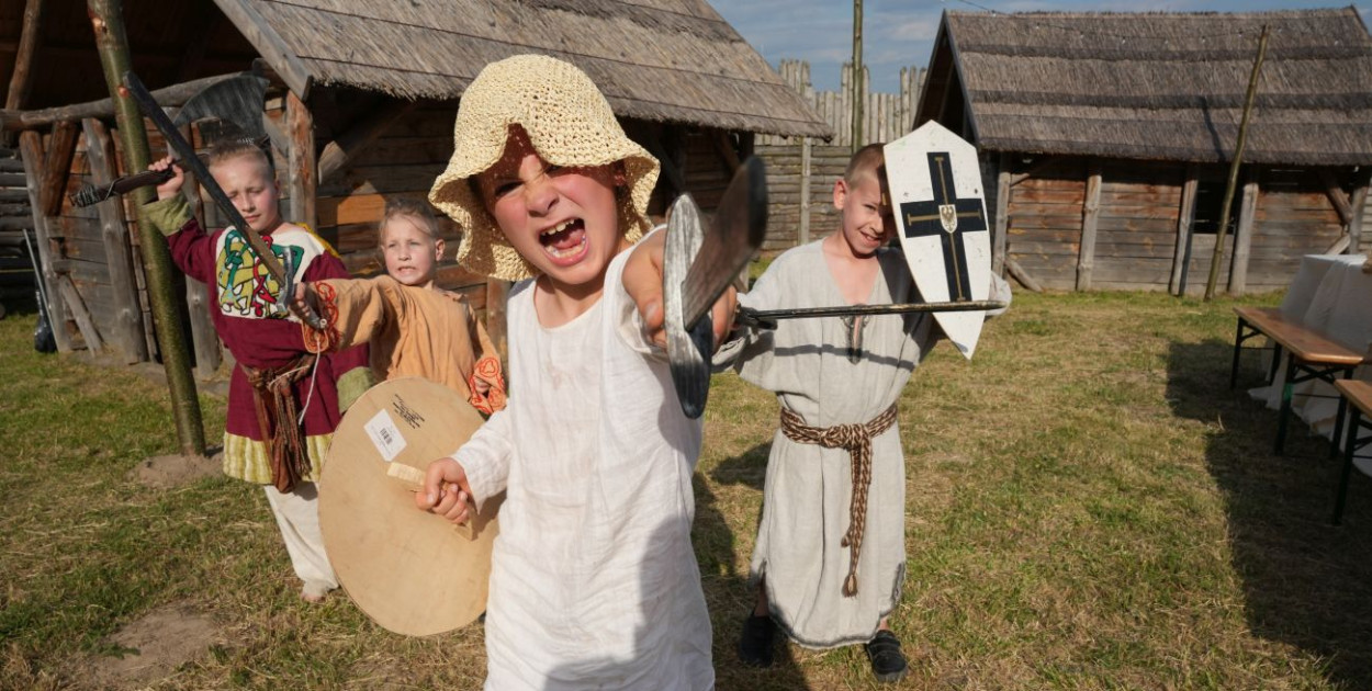 Wróg w Obiszowie pokonany. Prasłowiański Bóg zadowolony! [FOTO]