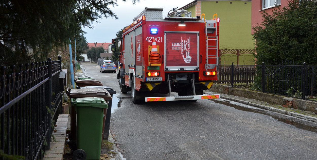 Alarm na osiedlu domków w Głogowie