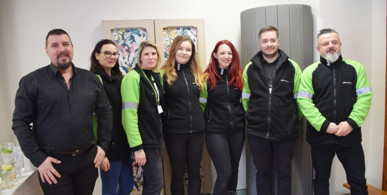 Wolontariusze dużego sklepu z Głogowa wyremontowali kuchnię [FOTO]