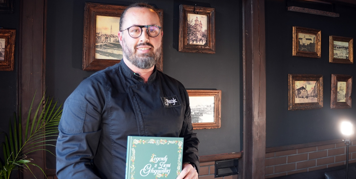 Legendę "Dzwon dziesiątej godziny" czyta Marcin Meryk, głogowski cukiernik