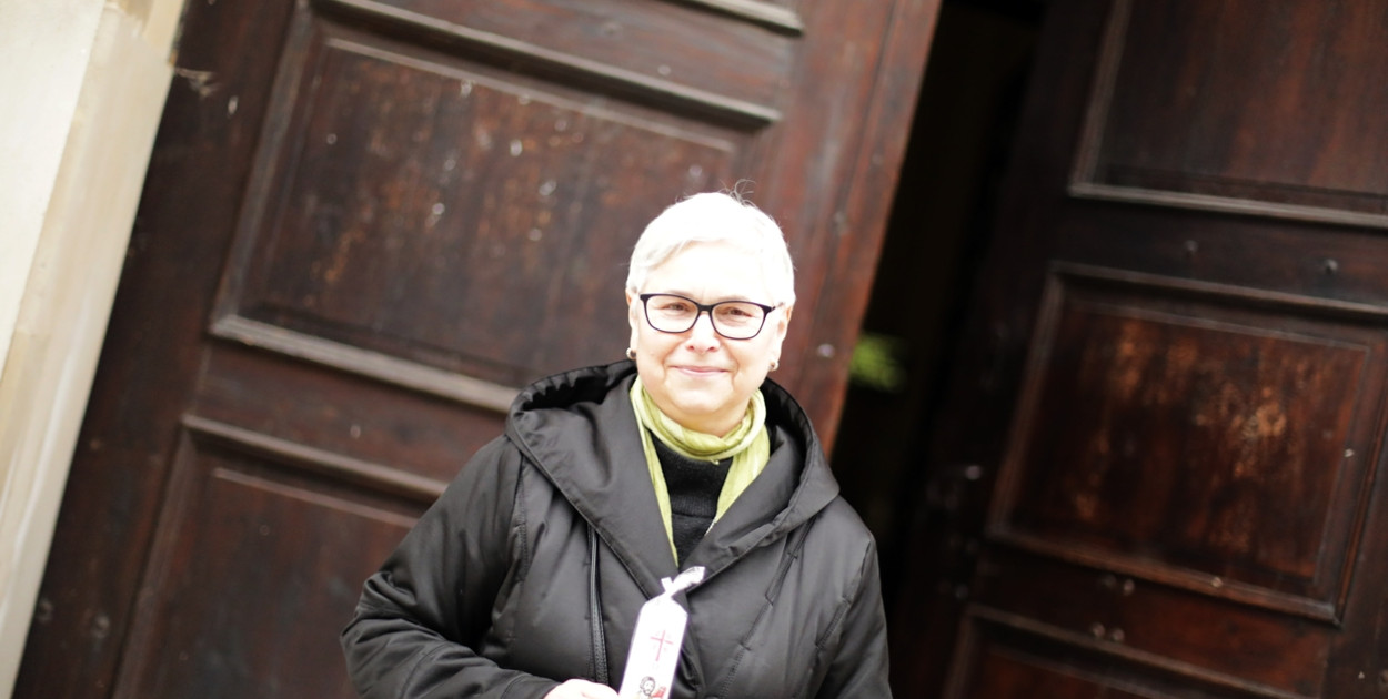 Świece Caritas na Wielkanoc w Głogowie. Kup i pomóż potrzebującym!