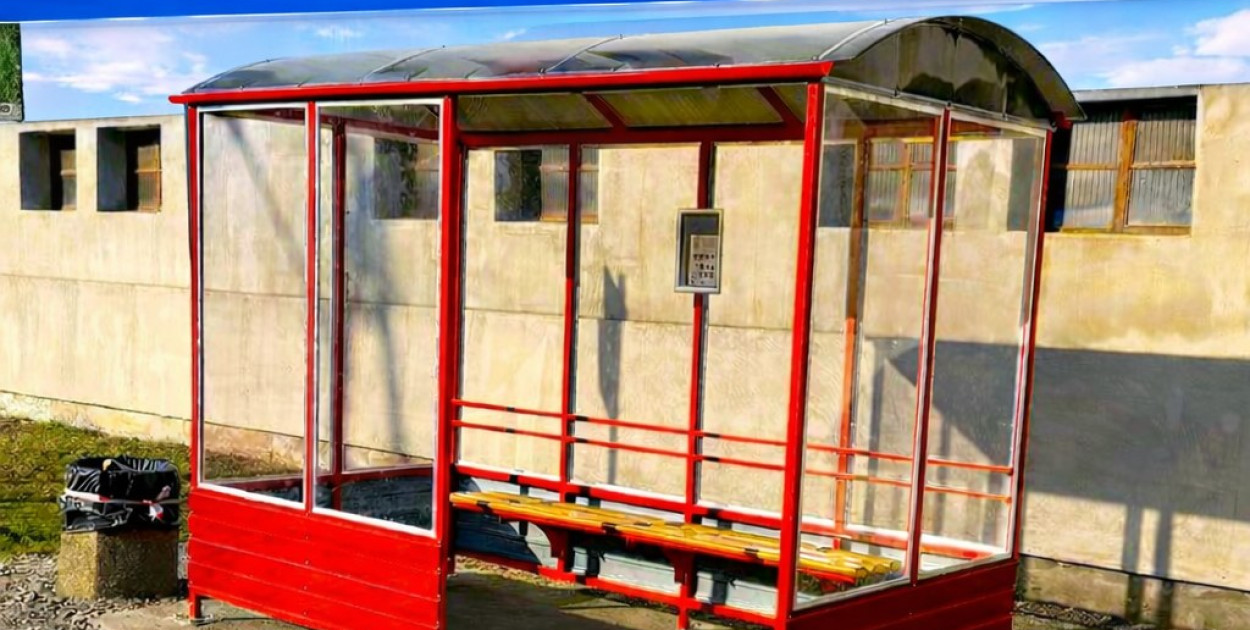 Nowa wiata przystankowa w Grodźcu Małym już gotowa!