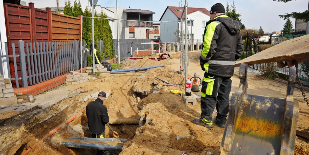Pogoda sprzyja na Kościuszki. Trwa przebudowa ulic na głogowskim osiedlu