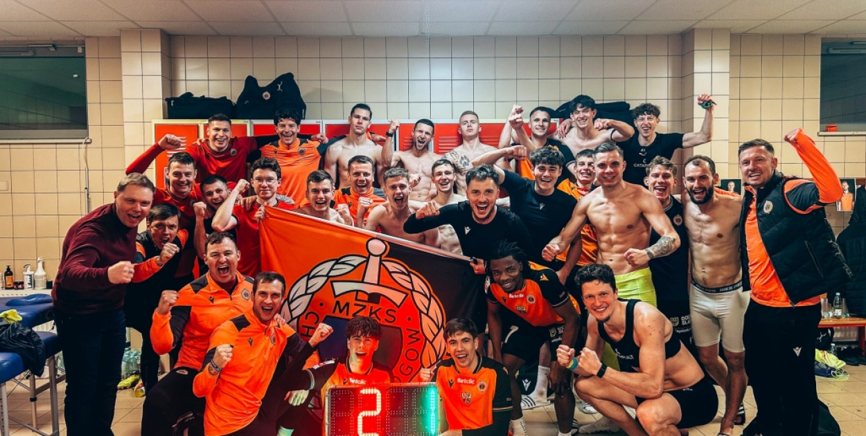 Emocje z udziałem Chrobrego! I ważne wyjazdowe punkty