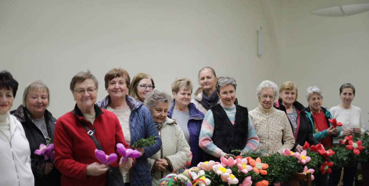 [WIDEO] Gigantyczna palma powstaje w Głogowie. Największa w mieście!