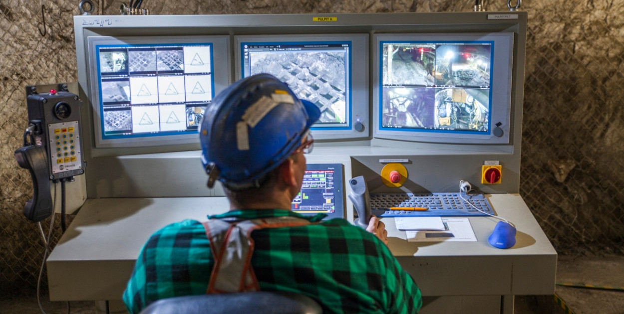 Związkowcy wyliczają nagrodę dla pracowników KGHM :180 proc. pensji